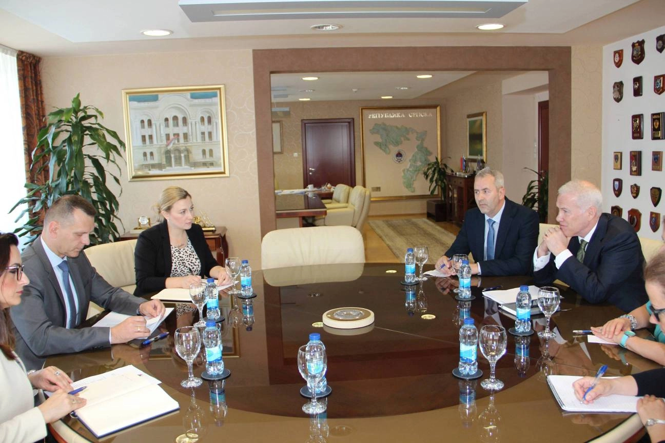 PDHR and Brcko Supervisor Scanlan meets RS Interior Minister Dragan Lukac