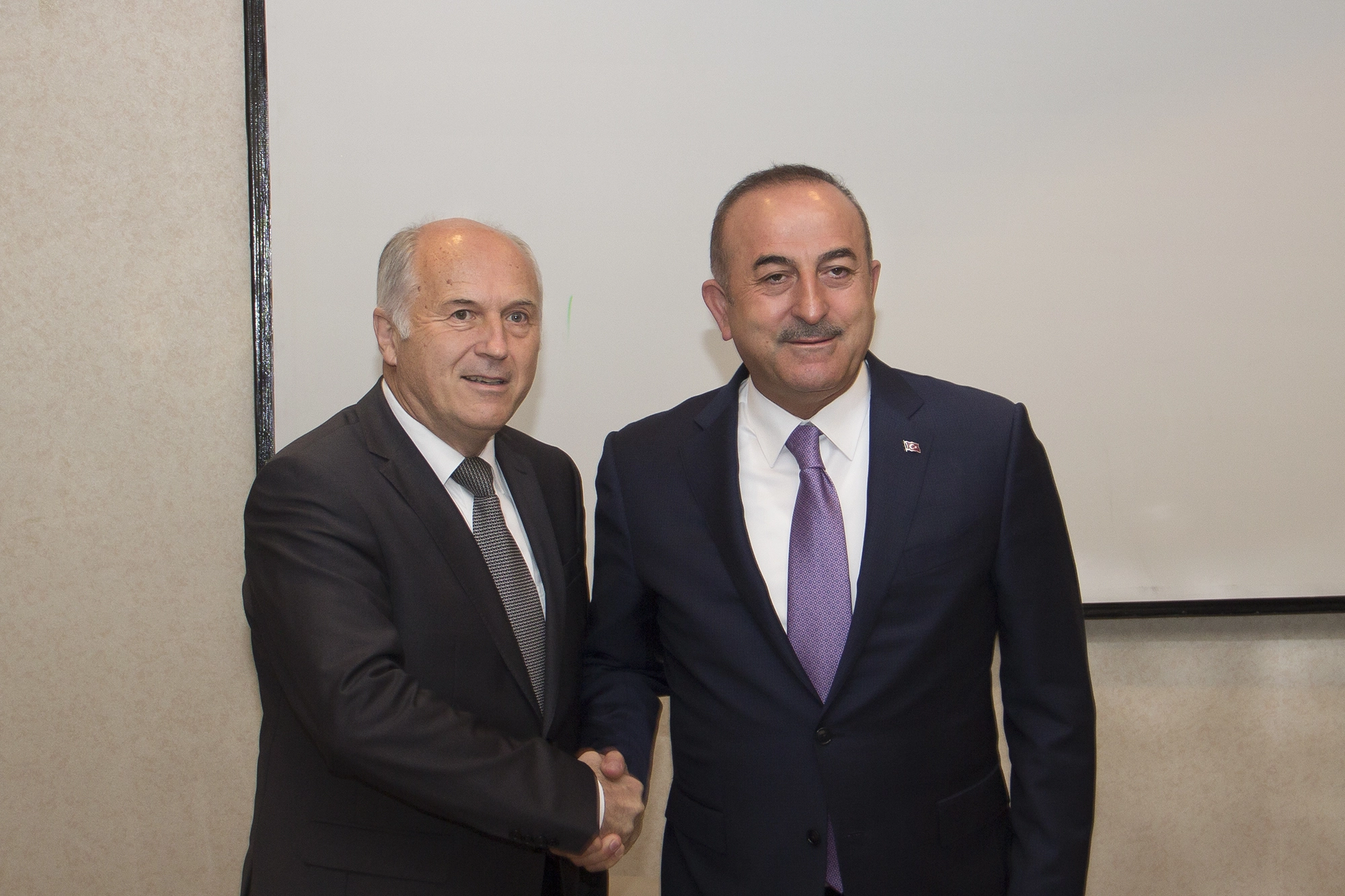 High Representative meets Turkish Foreign Minister Çavuşoğlu