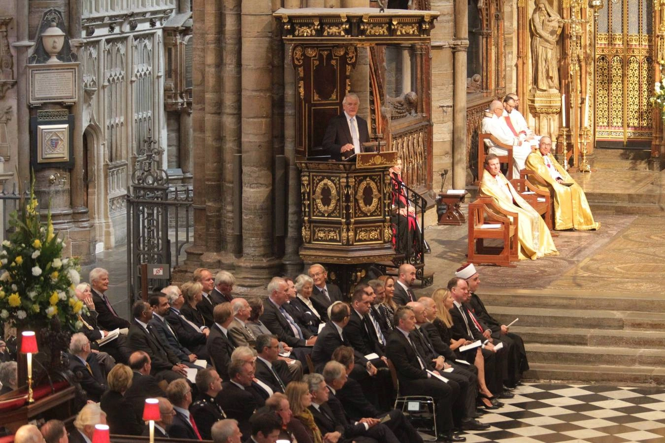 High Representative Inzko attends memorial service for Paddy Ashdown