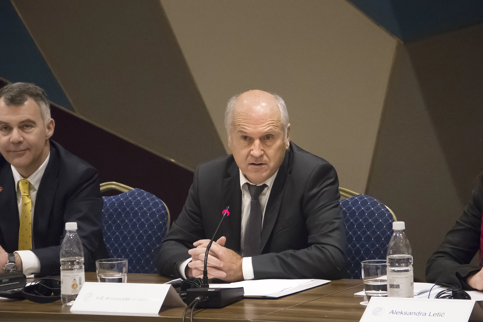 Platform for dialogue