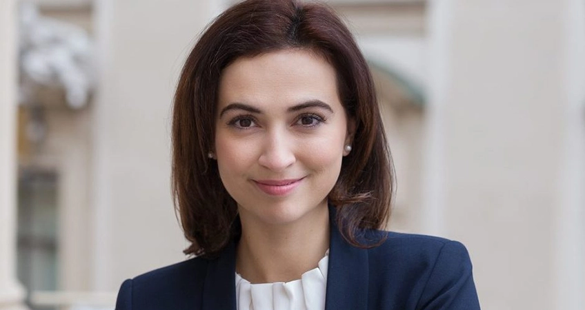 Inzko congratulates Alma Zadić on her appointment as Austrian Justice Minister