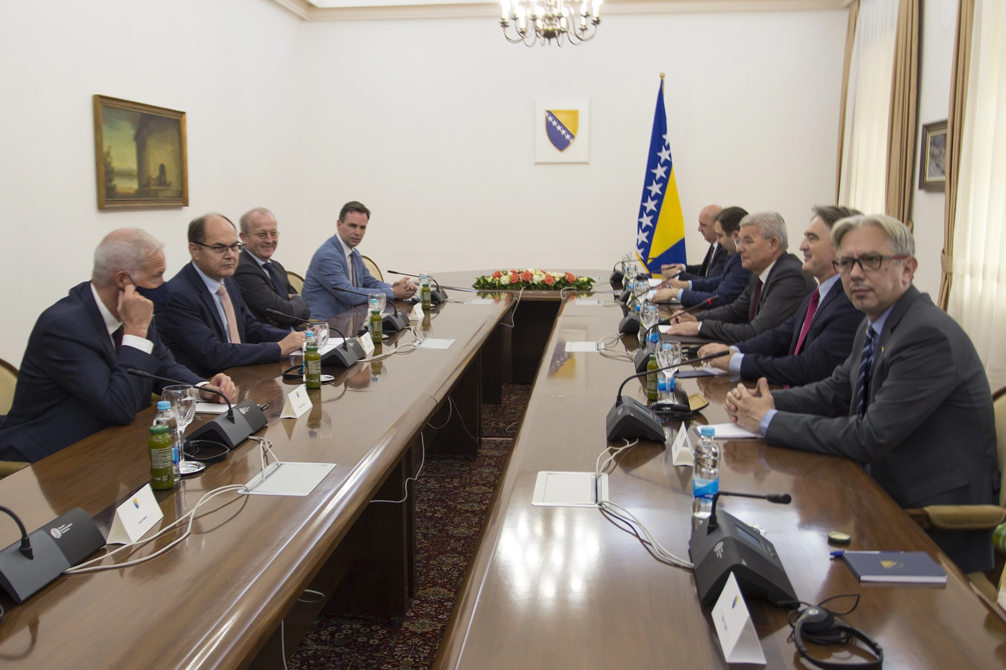 HR Schmidt meets members of BiH Presidency