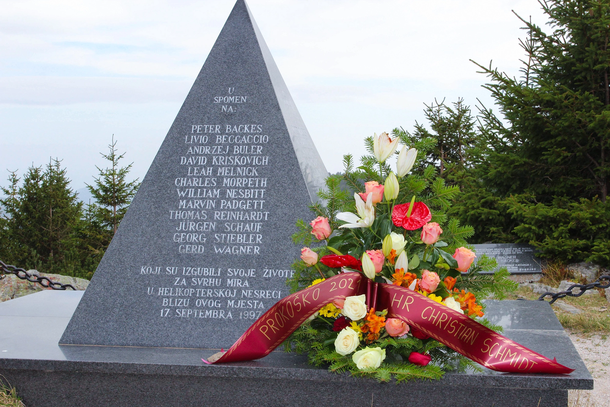 High Representative marks 24th anniversary of Prokoško Lake helicopter crash