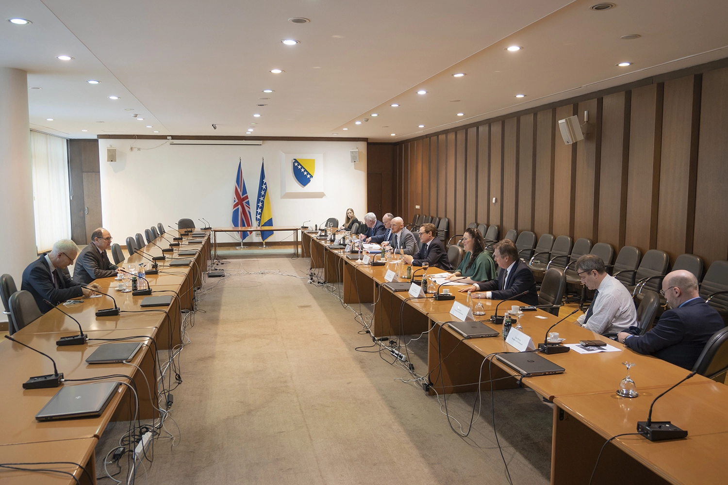 HR Schmidt meets UK parliamentary Foreign Affairs Committee