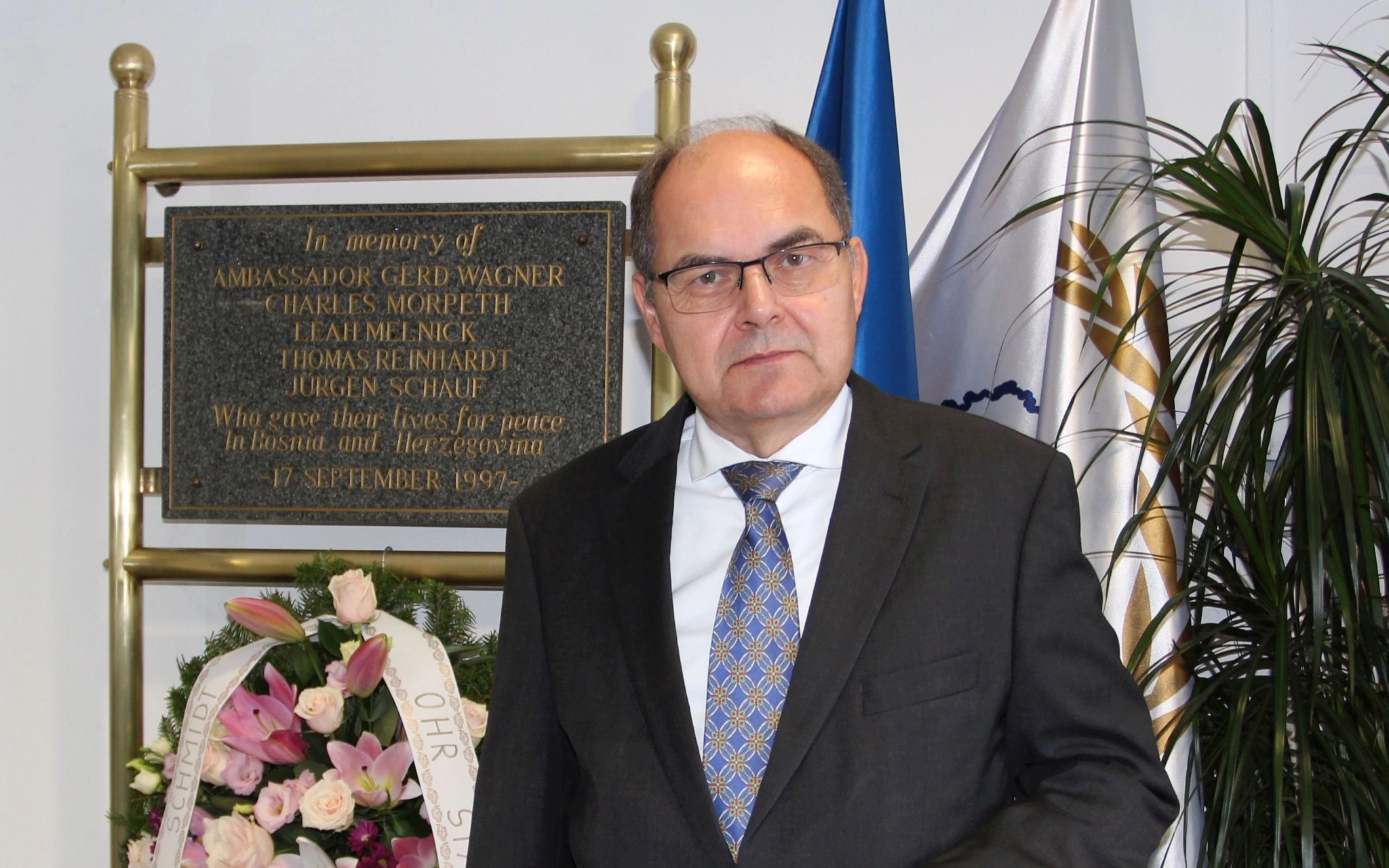High Representative Schmidt marks 25th anniversary of Prokoško Lake helicopter crash