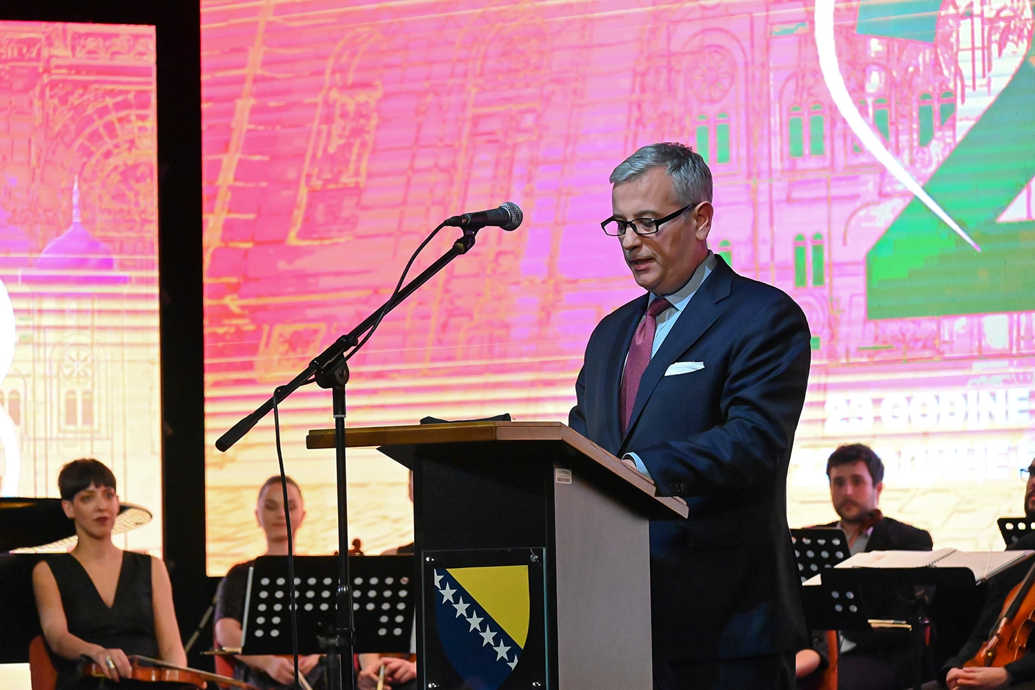 Brčko continues positive processes, but progress must be faster