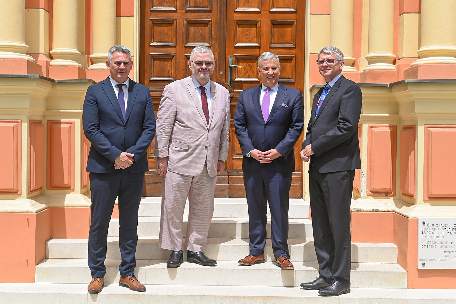 Outgoing Supervisor and his successor visit Brčko, affirming continued support for key reforms