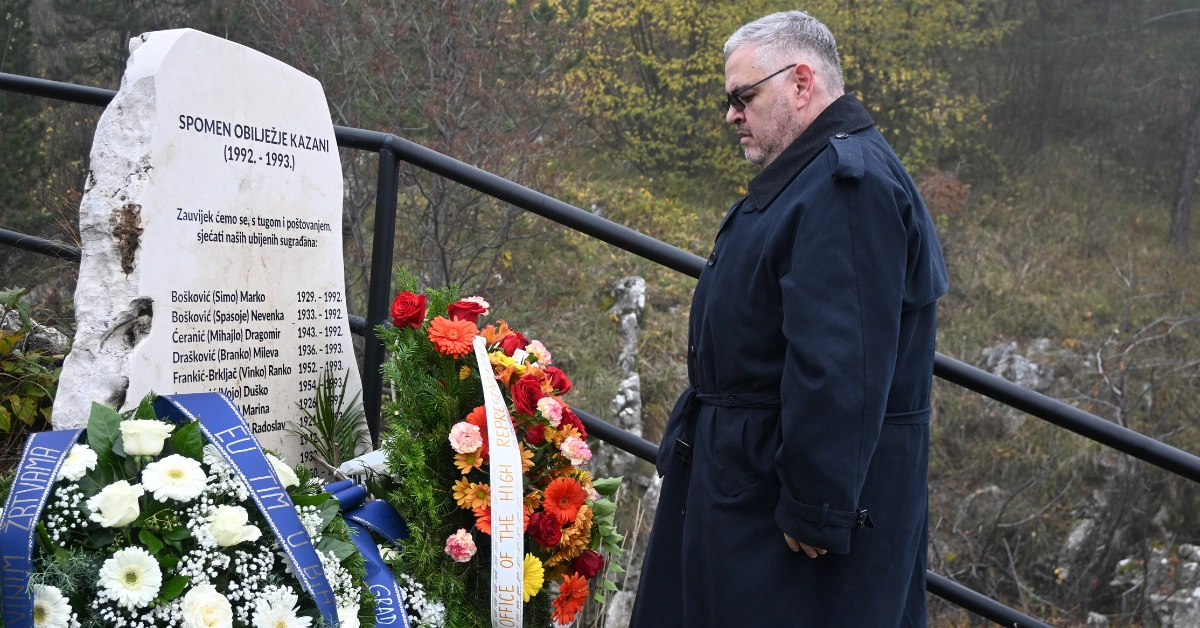 Principal Deputy High Representative Louis Crishock paid tribute to Serb and other victims killed at Kazani