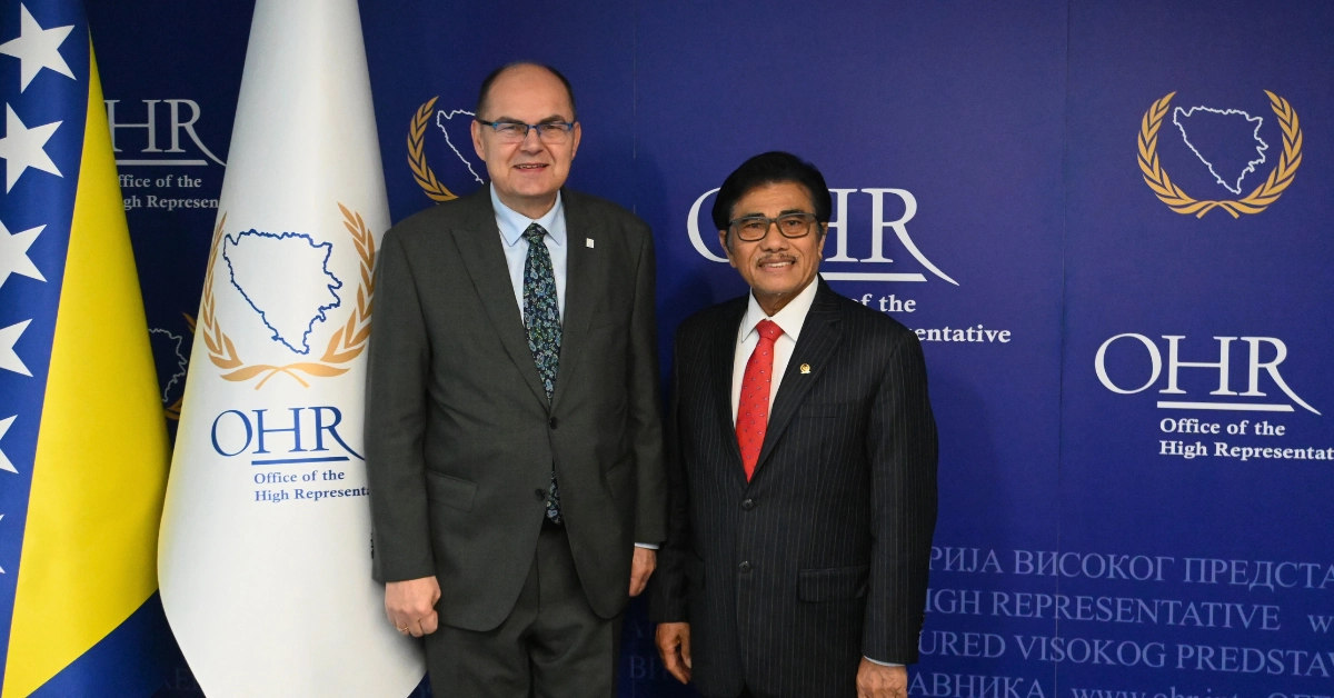HR Schmidt Welcomes Ambassador of Indonesia