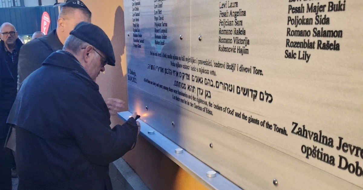 Principal Deputy High Representative marks Holocaust Remembrance Day with Jewish community in Doboj