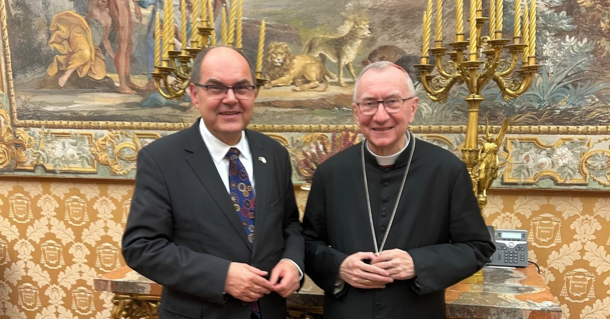 HR Schmidt Meets Secretary of State of the Holy See