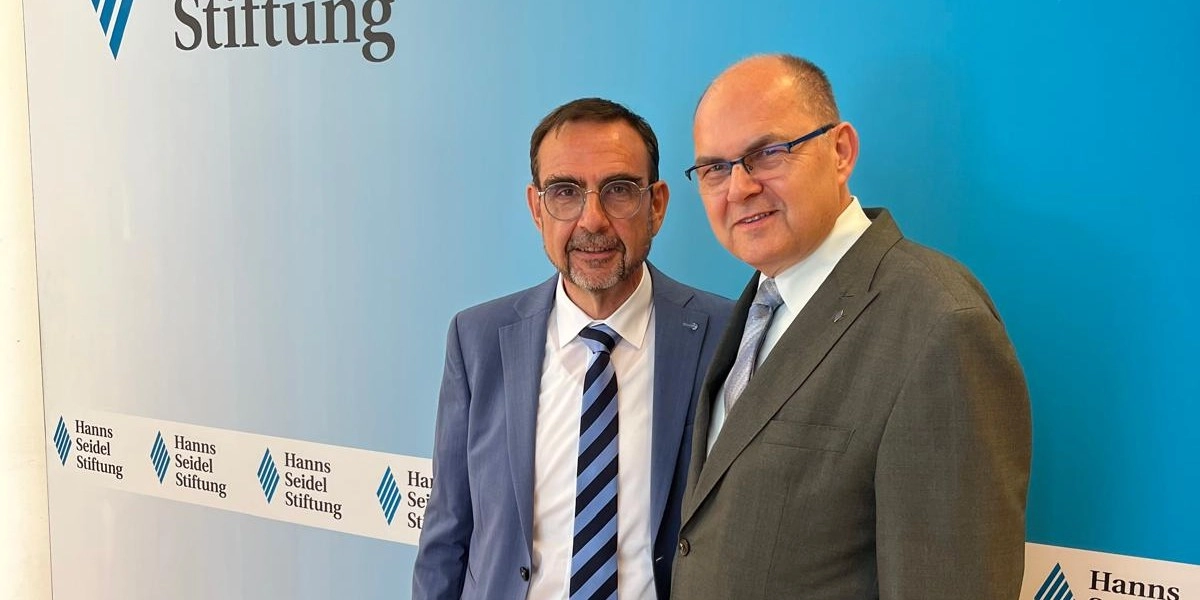 HR Christian Schmidt reaffirmed his commitment to the Hanns Seidel Foundation