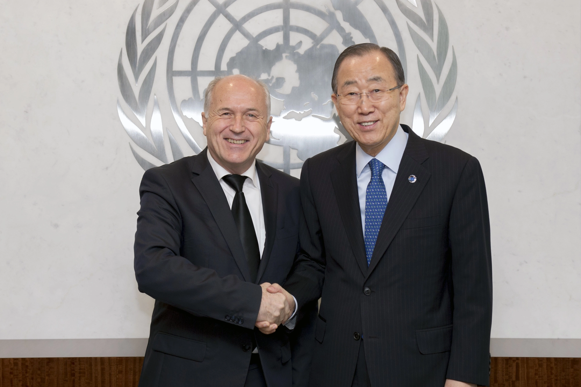 HR Meets UN Secretary General Ban Ki-moon:  The Country Has Chosen Its Direction