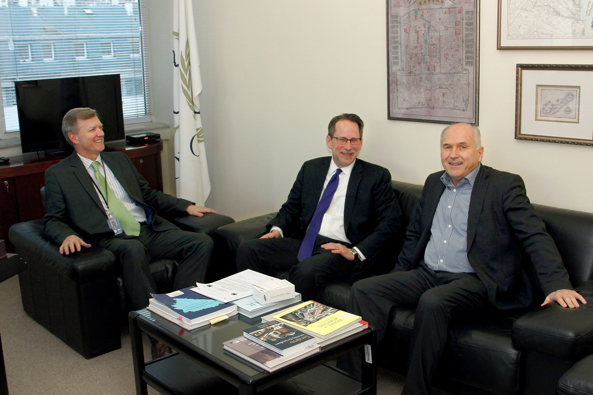 Brčko Presiding Arbitrator Williamson visits OHR