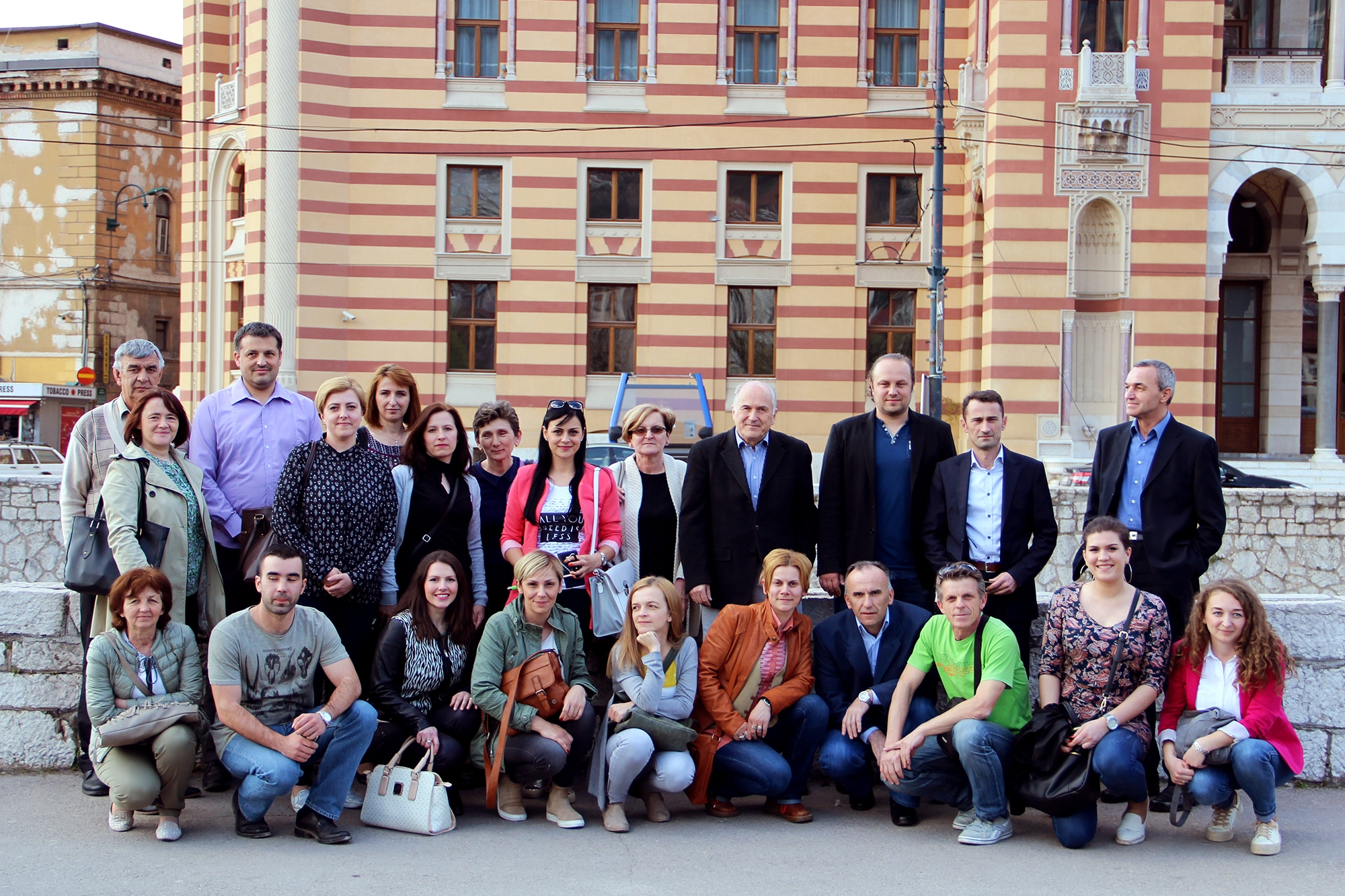 HR Inzko meets teachers from Glamoč
