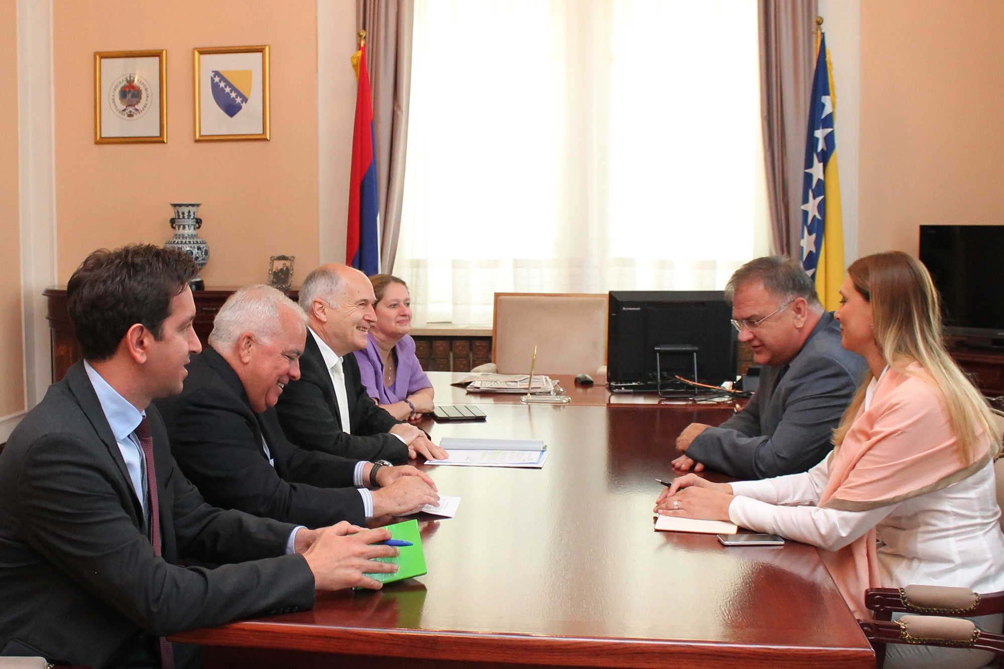 HR and PDHR meet with BiH Presidency member Ivanić