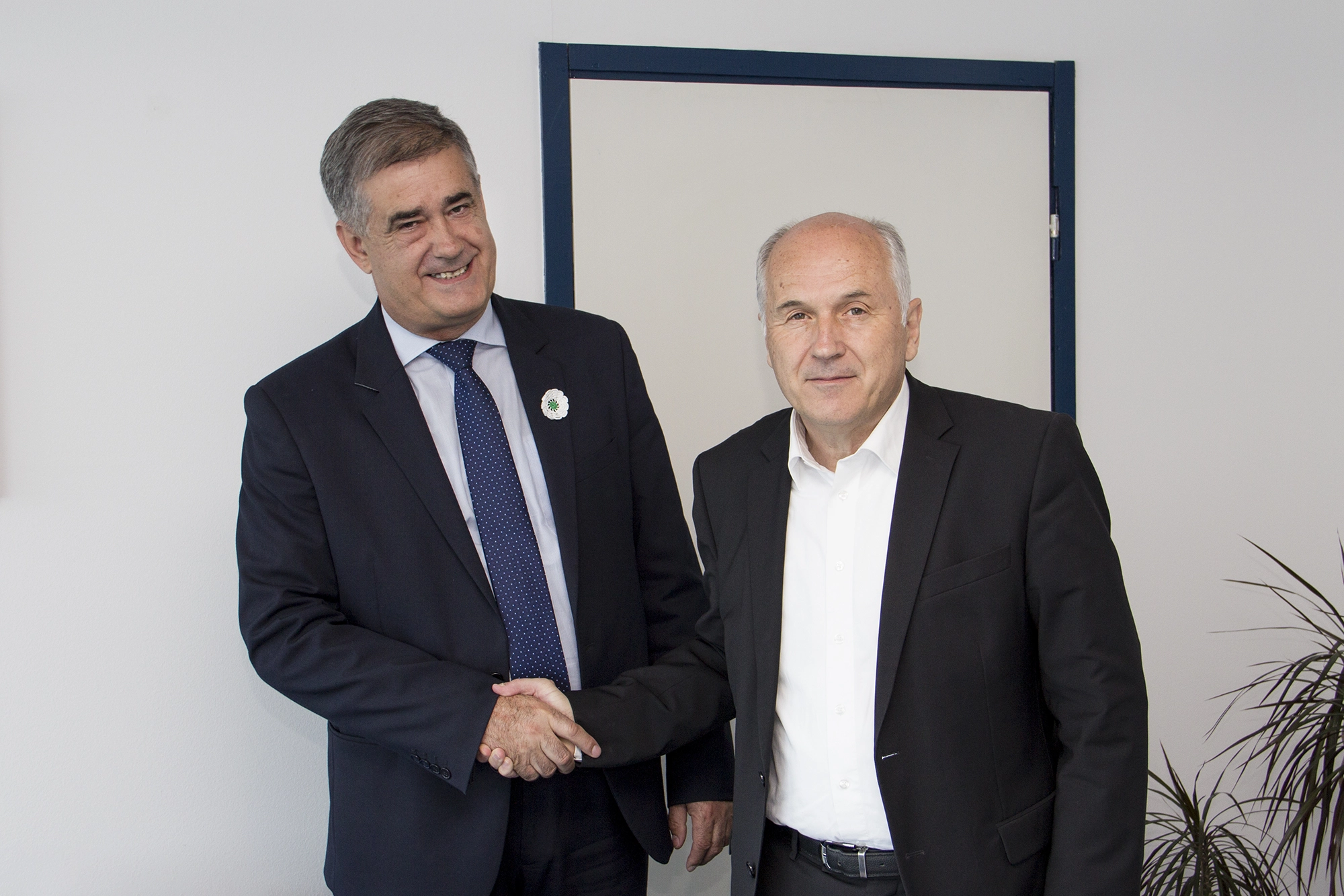 HR Inzko meets Bihać Mayor